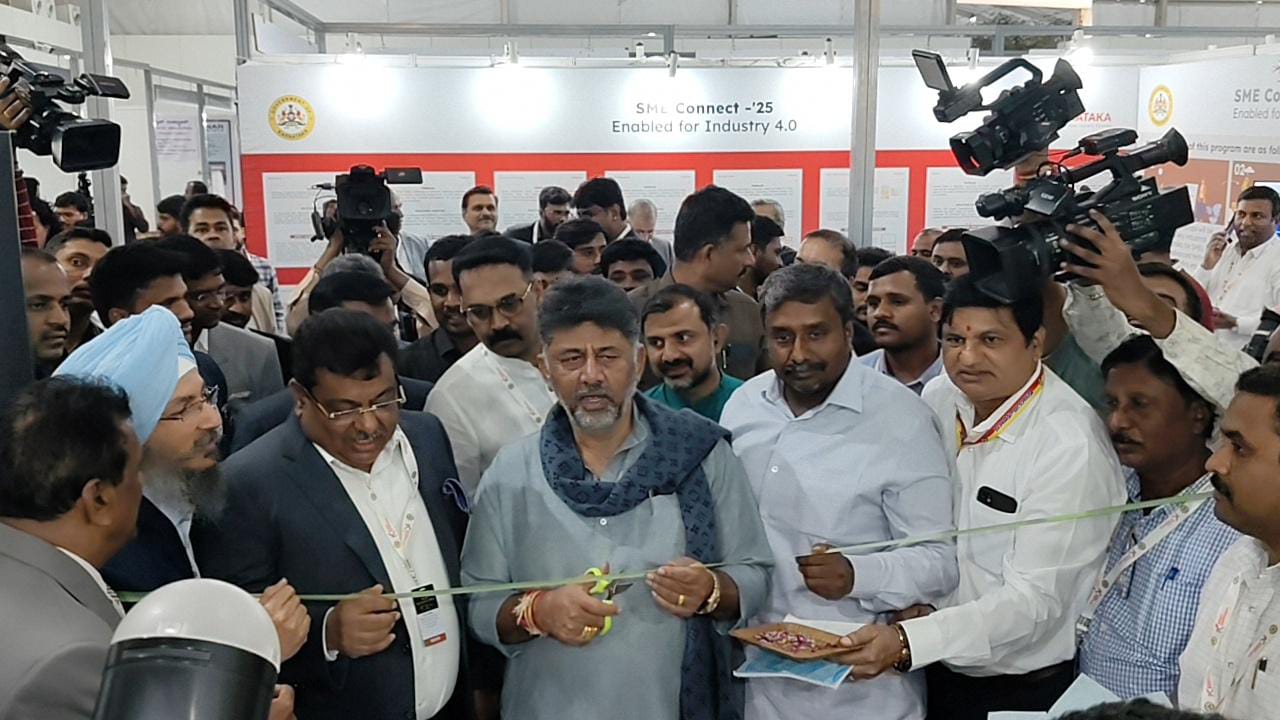 ಜೈವಿಕ ಇಂಧನ ಕಾರ್ಯ ಯೋಜನೆಗಳ ಪ್ರಾತ್ಯಕ್ಷಿಕ ಮಳಿಗೆ ಉದ್ಘಾಟನೆ