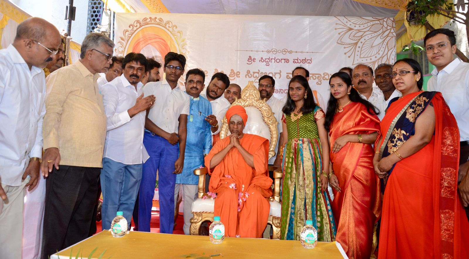 ಹಂಪಿ ನಗರದಲ್ಲಿ ಬೆನಕ ಬಿಸ್ಪೋಕ್ ಉಡುಪು ಮಳಿಗೆ ಆರಂಭ