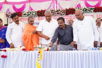 ವಿದ್ಯಾರ್ಥಿಗಳಲ್ಲಿ ಜ್ಞಾನ ದಾಹ ಮತ್ತು ವಿವೇಕದ ಹಸಿವು “ಜ್ವರ” ದಂತೆ ಕಾಡಬೇಕು: ಕೆ.ವಿ.ಪ್ರಭಾಕರ್