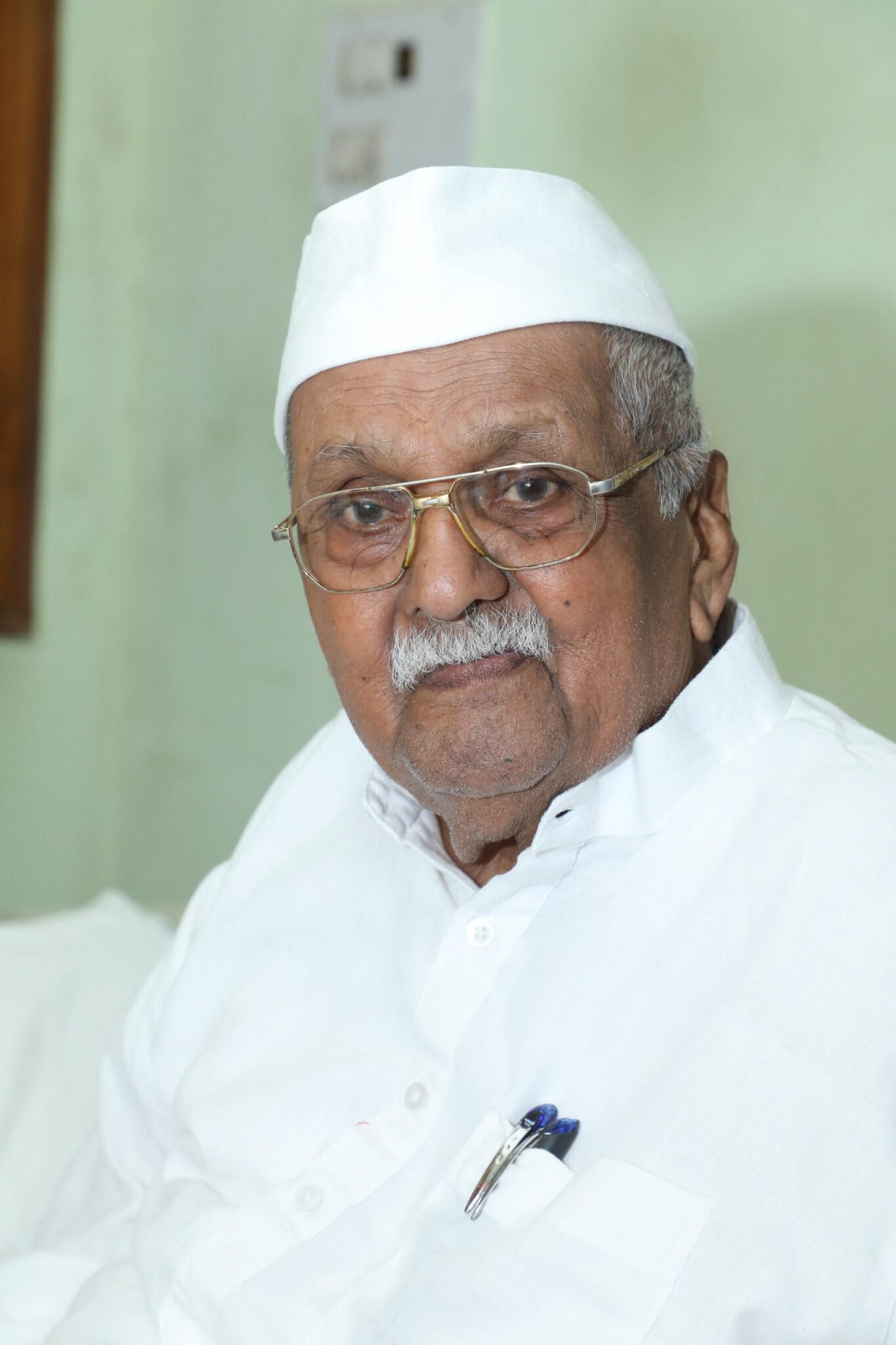 ಕಲ್ಲೇಶಿವೋತ್ತಮರಾವ್ ಅವರಿಗೆ ದೇವರಾಜ ಅರಸು ಪ್ರಶಸ್ತಿ: ಕೆಯುಡಬ್ಲ್ಯೂಜೆ ಅಭಿನಂದನೆ