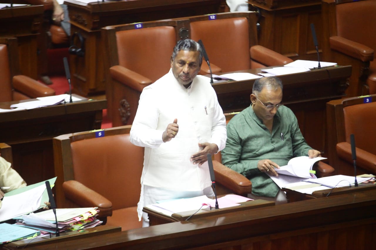 ಪರಿಷ್ಕರಣೆ ಮುಗಿದ ಕೂಡಲೆ ಬಿಪಿಎಲ್ ಕಾರ್ಡ್ ವಿತರಣೆ-ಆಹಾರ ಸಚಿವ ಮುನಿಯಪ್ಪ