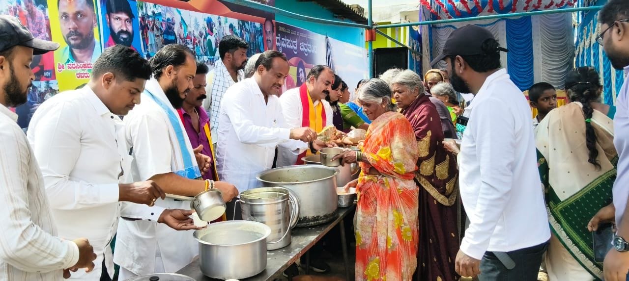 ನಿರಂತರ ಅನ್ನ ದಾಸೋಹ ಕಾರ್ಯ ಅನನ್ಯವಾದುದು-ರವಿ ಮಾವಿನಕುಂಟೆ