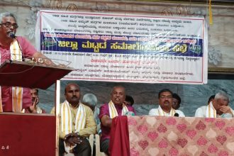 ನೇಕಾರರು ಉತ್ಪಾದಿಸಿದ ಸಾಂಪ್ರದಾಯಿಕ ಸೀರೆಗಳನ್ನು ಸರ್ಕಾರ ಖರೀದಿ ಮಾಡಲಿ- ಪಿ ಎ ವೆಂಕಟೇಶ್