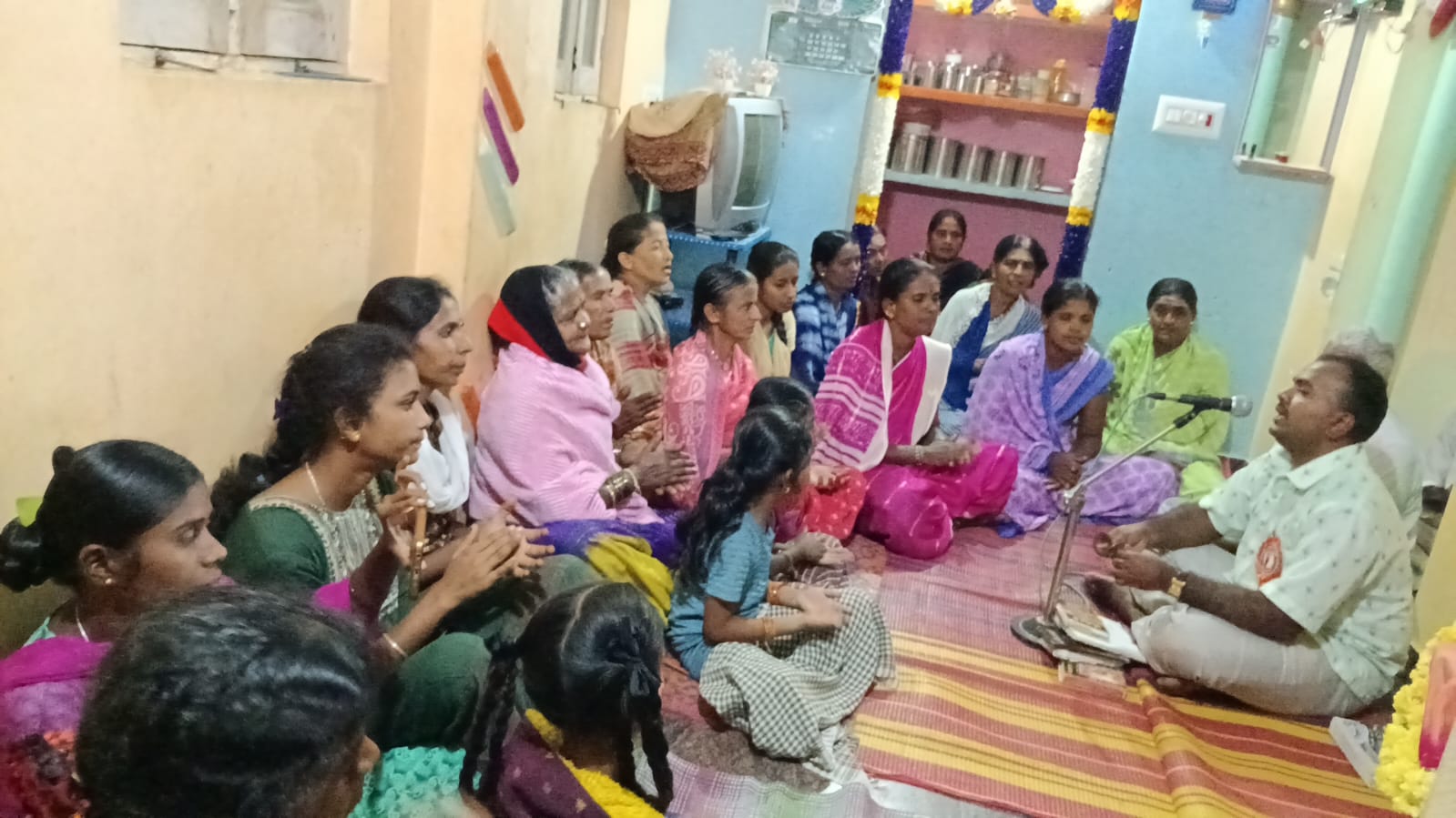 ಋಷಿ ಸದೃಶ ದಾಂಪತ್ಯ ಜೀವನ ಆಧುನಿಕ ಜನರಿಗೆ ಆದರ್ಶವಾಗಲಿ-ಯತೀಶ್ ಸಿದ್ದಾಪುರ