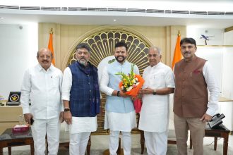 2ನೇ ವಿಮಾನ ನಿಲ್ದಾಣ ಹಾಗೂ ಸ್ಕೈ ಡೆಕ್ ಯೋಜನೆಗೆ ಕೇಂದ್ರ ಸಚಿವ ಕೆ. ರಾಮ್ಮೋಹನ್ ನಾಯ್ಡುಗೆ ಮನವಿ ಮಾಡಿದ ನಿಯೋಗ