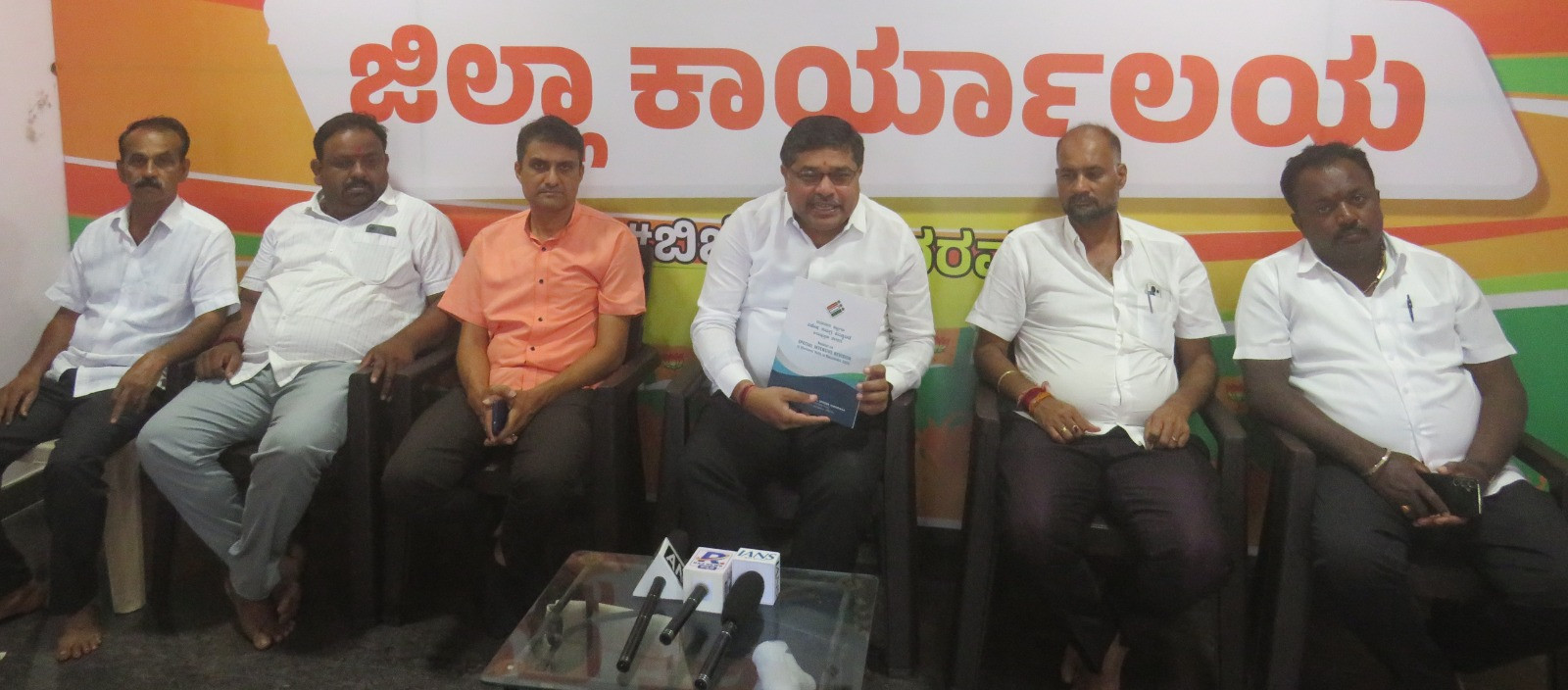 ಎಸ್.ಐ.ಆರ್ ಕುರಿತು ಮತದಾರರಲ್ಲಿ ಗೊಂದಲ ಸೃಷ್ಠಿಸುತ್ತಿರುವ ಕಾಂಗ್ರೆಸ್ -ಕೆ.ಎಸ್.ನವೀನ್ 