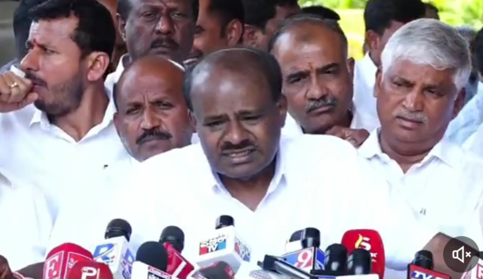 ಕಾಂಗ್ರೆಸ್‌ಸರ್ಕಾರದಿಂದ 2028ರ ಚುನಾವಣೆ ನಿಮಿತ್ತ ‘ಗ್ಯಾರಂಟಿ ಡೇಟಾ’ ರಾಜಕಾರಣ: ಹೆಚ್.ಡಿ. ಕುಮಾರಸ್ವಾಮಿ ವಾಗ್ದಾಳಿ