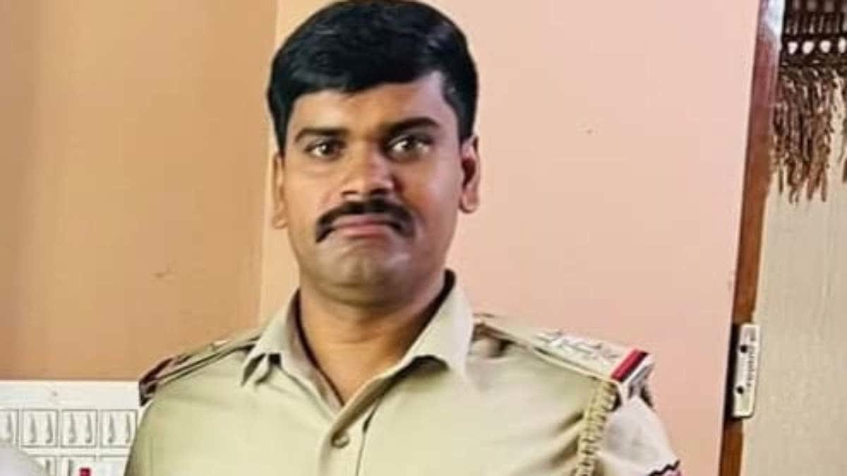 ವರದಕ್ಷಿಣೆ ಕಿರುಕುಳ, ಮಚ್ಚಿನಿಂದ ಹಲ್ಲೆಗೆ ಯತ್ನ: ಪಿಎಸ್ಐ ಬಂಧನ