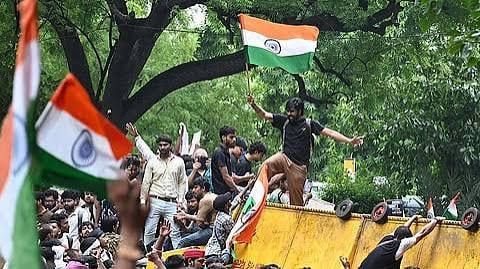'ಸಂಸತ್ ಚಲೋ' ಹಿಂಸಾಚಾರ: ಅಪರಿಚಿತರ ವಿರುದ್ಧ ಎಫ್‌ಐಆರ್, ದೆಹಲಿಯಲ್ಲಿ ಹೈ ಅಲರ್ಟ್!