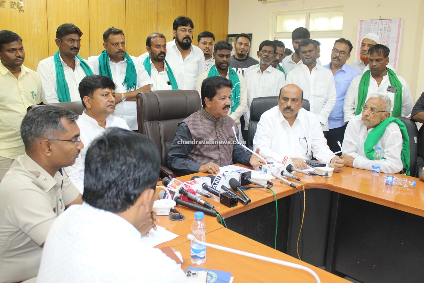 ಶೀಘ್ರ ಮೂರು ತಾಲ್ಲೂಕುಗಳು ಬರ ಪಟ್ಟಿಗೆ ಸೇರ್ಪಡೆ- ಸಚಿವ ಟಿ.ರಘುಮೂರ್ತಿ ಸ್ಪಷ್ಟನೆ 