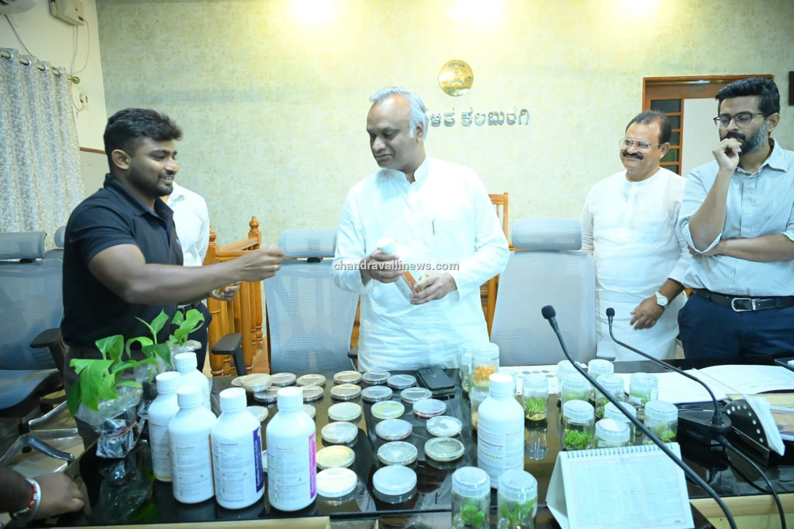 ಬಯೋ-ಇಕಾನಮಿ ಮಿಷನ್ ಚಾಲನೆ: ಕೃಷಿ ಉತ್ತೇಜನಕ್ಕೆ ಪ್ರಿಯಾಂಕ್ ಖರ್ಗೆ ವಿನೂತನ ಹೆಜ್ಜೆ