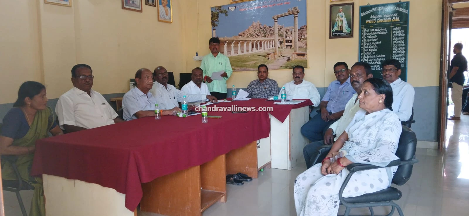 ಹಿರಿಯೂರು ಟೌನ್ ಪ್ರಾಥಮಿಕ ಕೃಷಿ ಪತ್ತಿನ ಸಹಕಾರ ಸಂಘದಿಂದ ಶೇ.3ರ ಬಡ್ಡಿ ದರದಲ್ಲಿ ಹೈನುಗಾರಿಕೆ, ಕೃಷಿ, ಟ್ಯಾಕ್ಟರ್ ಭೂ ಅಭಿವೃದ್ಧಿ ಸಾಲ