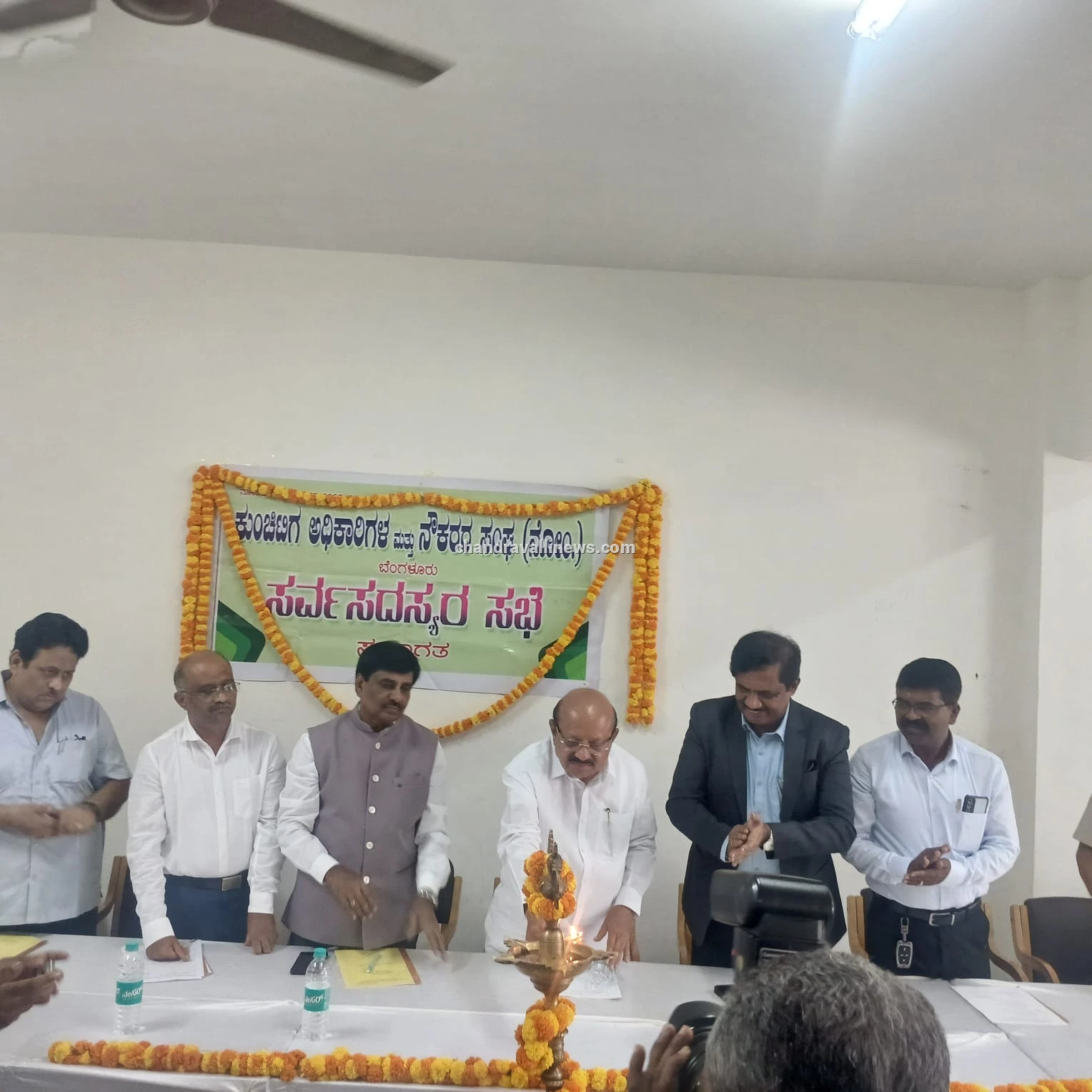 ಸಮಾಜದ ಪ್ರತಿಭಾವಂತರಿಗೆ ಪ್ರೋತ್ಸಾಹ ಅಗತ್ಯ: ಟಿಬಿ ಜಯಚಂದ್ರ