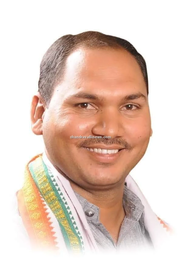 ​ ಜನಸೇವೆಯೇ ಧ್ಯೇಯ: ಹಿರಿಯೂರಿನ ಭರವಸೆಯ ಯುವ ನಾಯಕ ಜಿ. ದಾದಾಪೀರ್