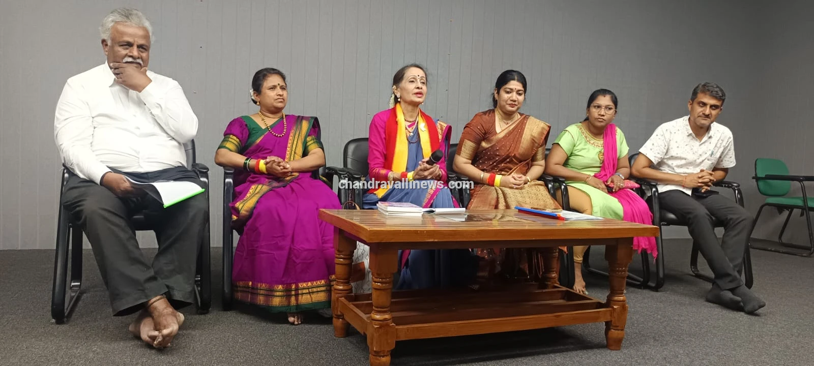 ಕನ್ನಡ ಭಾಷೆ, ಸಂಸ್ಕೃತಿ ಮತ್ತು ಶಿಕ್ಷಣ ವ್ಯವಸ್ಥೆ ಉಳಿಸಿ ಬೆಳೆಸಲು ಡಾ. ವಿಜಯಲಕ್ಷ್ಮೀ ಬಾಳೇಕುಂದ್ರಿ ಕಳಕಳಿ ಮನವಿ