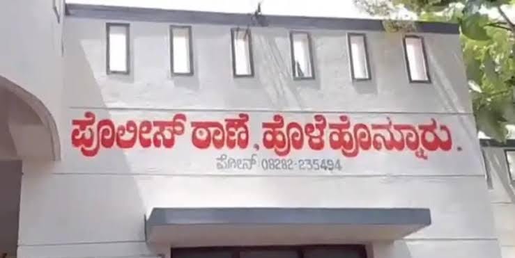 ಗಣಪತಿ ವಿರ್ಜನೆಗೆ ಡೊಳ್ಳು  ವಿವಾದ: ಗಲಾಟೆ, 6 ಜನರಿಗೆ ಗಾಯ