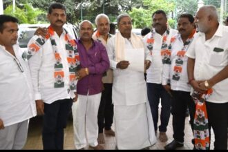 ಹಿಂದೂ ಮಹಾಸಭಾ, ಹಿಂದೂ ರಾಷ್ಟ್ರ ಸೇನಾ ಅಧ್ಯಕ್ಷ ಬಿಜೆಪಿ ತೊರೆದು ಕಾಂಗ್ರೆಸ್ ಸೇರ್ಪಡೆ