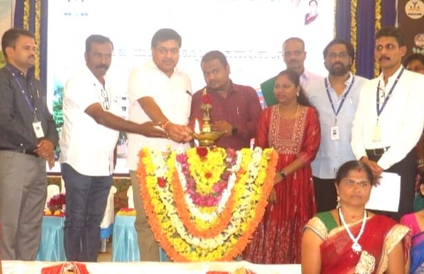 ಅಡುಗೆ ಮನೆಗೆ ಸೀಮಿತಳಾಗಿದ್ದ ಮಹಿಳೆಯರು ಇಂದು ರಂಗಗಳಲ್ಲೂ ಮುಂಚೂಣಿಯರು-ನವೀನ್