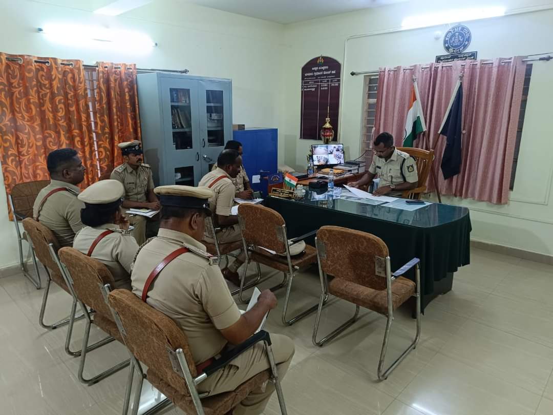 ಕಾನೂನು ಮತ್ತು ಸುವ್ಯವಸ್ಥೆ ಕಾಪಾಡಿ-ಎಸ್ಪಿ ಬಂಡಾರು