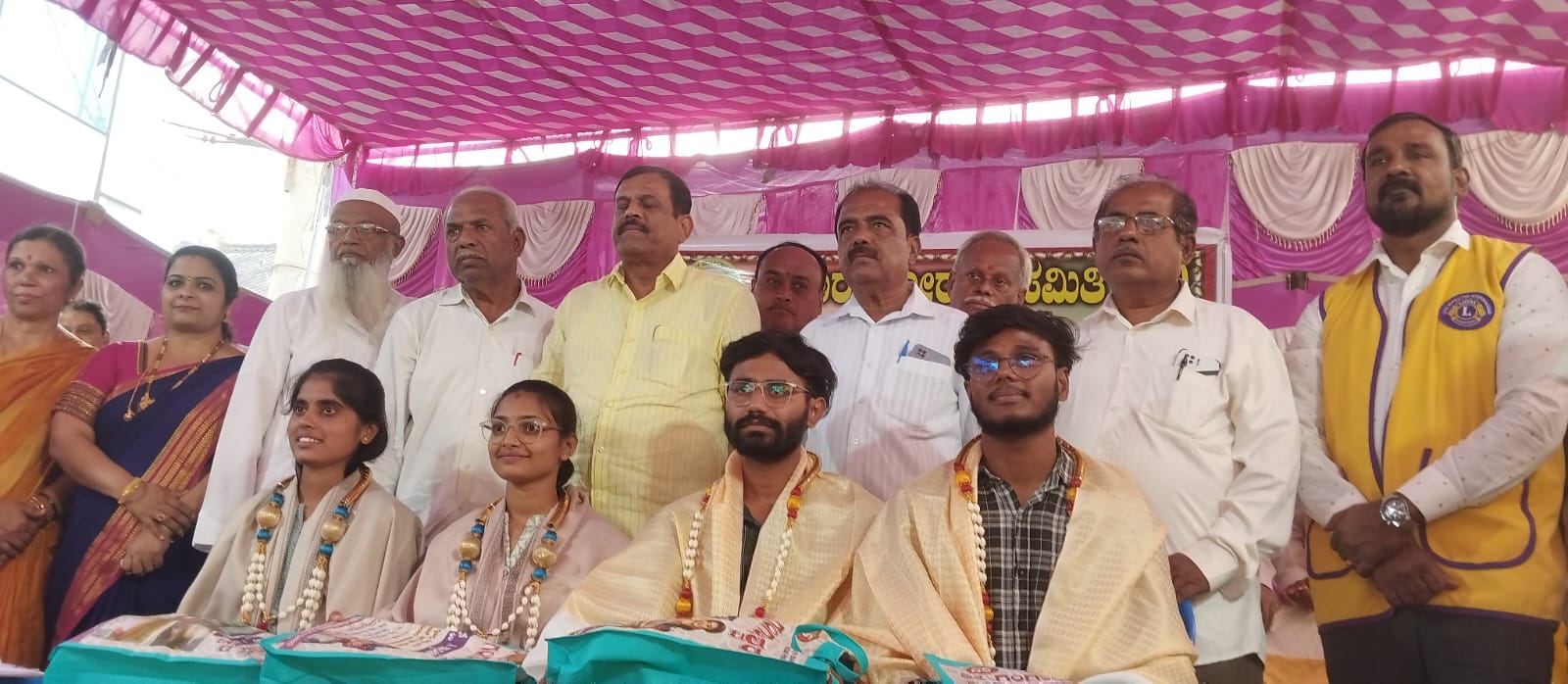 ನೇಕಾರ ಹೋರಾಟ ಸಮಿತಿಯ ಜನಪರ ಕಾರ್ಯ ಶ್ಲಾಘನೀಯ-ಮಾಜಿ ಶಾಸಕ ವೆಂಕಟರಮಣಯ್ಯ