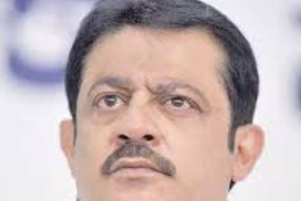 ಸಚಿವ ಜಮೀರ್ ಹಾಗೂ ಸರ್ಕಾರ ದಾರಿ ತಪ್ಪಿಸುವ ಕೆಲಸ ಮಾಡುತ್ತಿದೆ