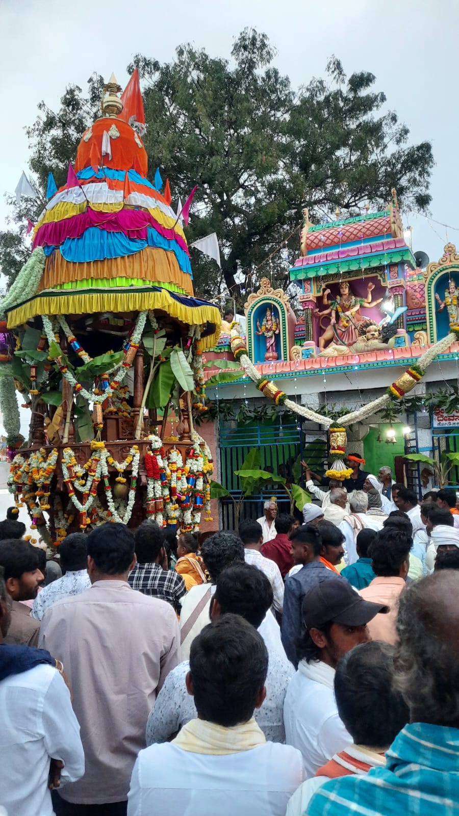 ಅದ್ಧೂರಿಯಾಗಿ ಜರುಗಿದ ಕೋಡಿಹಳ್ಳಿ ಬಸವೇಶ್ವರ ಸ್ವಾಮಿ, ಚೌಡೇಶ್ವರಿ ರಥೋತ್ಸವ