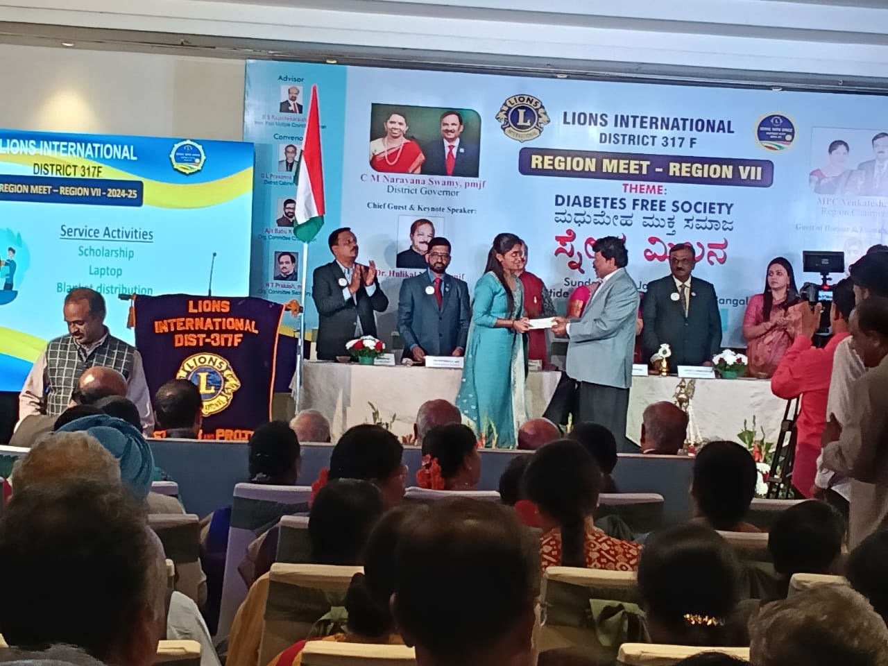 ಎಂಎಸ್ಸಿ ಪದವಿಯಲ್ಲಿ ಚಿನ್ನದ ಪದಕ ಪಡೆದ ಮೋನಿಷಾ