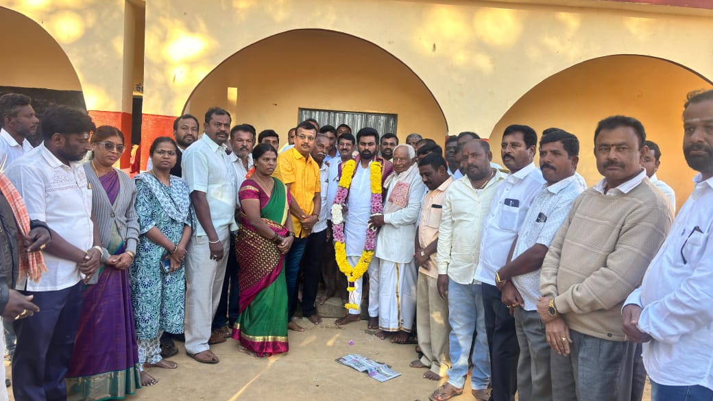 ದುರಸ್ತಿ ಮಾಡಿ ಮರು ಜೀವ ಪಡೆದ ಸರ್ಕಾರಿ ಶಾಲೆ