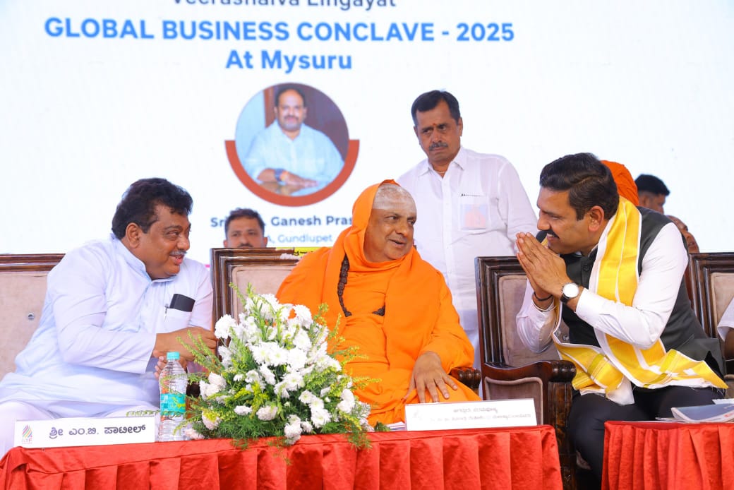 ವೀರಶೈವ ಲಿಂಗಾಯತರು ಬೇಡುವ ಸಮಾಜವಲ್ಲ-ವಿಜಯೇಂದ್ರ