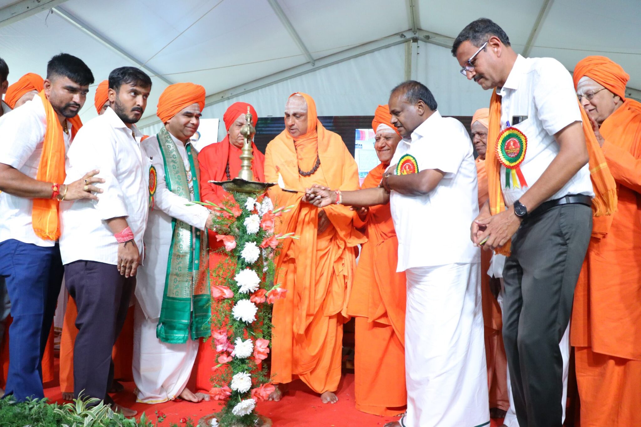 ಶ್ರೀ ನಟರಾಜ ಮಹಾಸ್ವಾಮೀಜಿಗಳವರ 50ನೇ ವರ್ಷದ ಪಟ್ಟಾಧಿಕಾರ ಸುವರ್ಣ ಮಹೋತ್ಸವ ಕಾರ್ಯಕ್ರಮದಲ್ಲಿ ಕೇಂದ್ರ ಸಚಿವ ಹೆಚ್. ಡಿ ಕುಮಾಸ್ವಾಮಿ