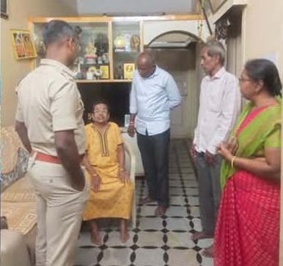 ದರೋಡೆ ಪ್ರಕರಣ: ಎಸ್ಪಿ ಅವರಿಂದ ವಿಚಾರಣೆ : ಆರೋಪಿಗಳ ಪತ್ತೆಗೆ ಬಲೆಬೀಸಿದ ಖಾಕಿಪಡೆ