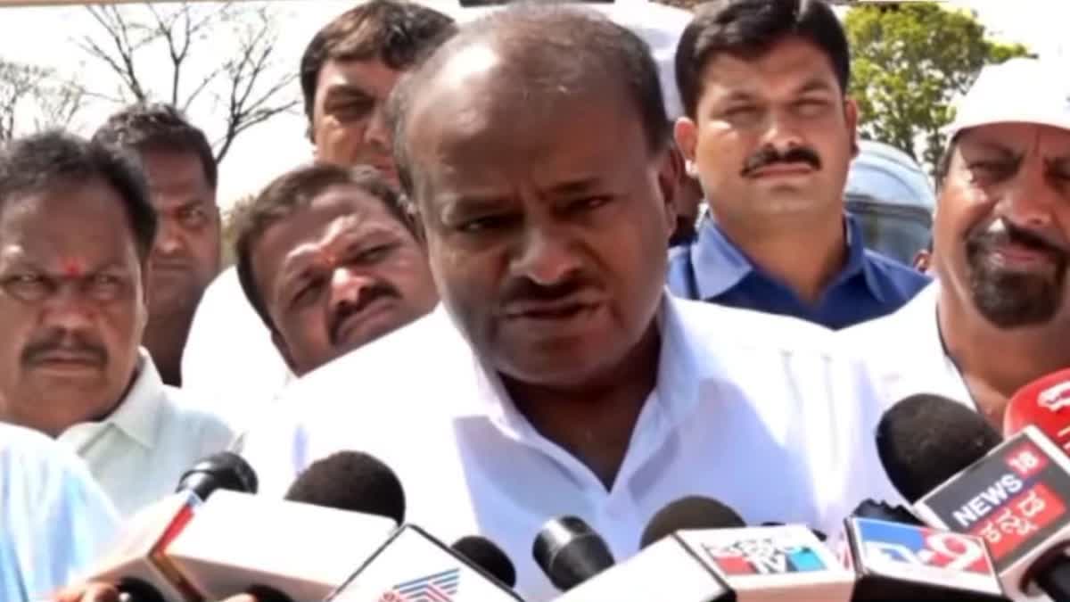 ಸಿದ್ದರಾಮಯ್ಯನವಂತೆ ಸುಳ್ಳು ದಾಖಲೆ ಸೃಷ್ಟಿಸಿ ನಾನು ಸರ್ಕಾರಿ ಭೂಮಿ ಪಡೆದಿಲ್ಲ-ಕುಮಾರಸ್ವಾಮಿ
