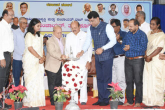 ಗ್ರಾಮ ಪಂಚಾಯಿತಿಯ 766 ಸಿಬ್ಬಂದಿ ಖಾಯಂ- ಜಯಚಂದ್ರ ಮೆಚ್ಚುಗೆ