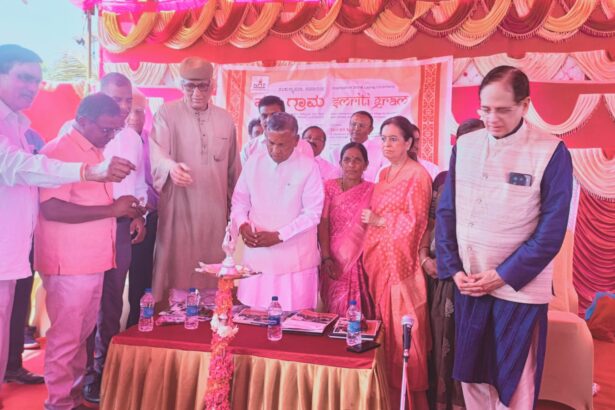 ಹಿರಿಯರ ಆರೈಕೆಯಲ್ಲಿ ತೊಡಗಿಸಿಕೊಳ್ಳಬೇಕು–ಕೆ.ಎಚ್ ಮುನಿಯಪ್ಪ