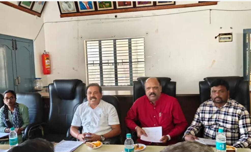 ಪಟ್ಟಣ ಪಂಚಾಯ್ತಿ ಆಯವ್ಯಯ ಪೂರ್ವಭಾವಿ ಸಭೆ