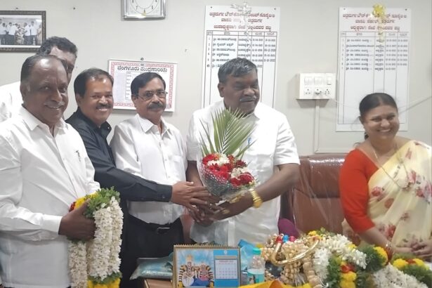 5ನೇ ಬಾರಿಗೆ ಅಧ್ಯಕ್ಷರಾಗಿದ ನಿಶಾನಿ ಜಯಣ್ಣನವರಿಗೆ ಗೌರವ ಸನ್ಮಾನ