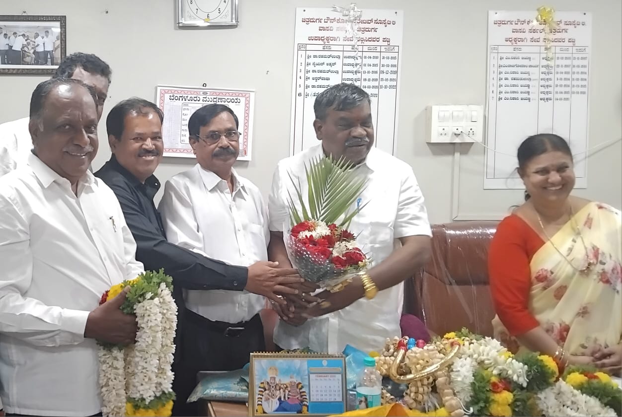 5ನೇ ಬಾರಿಗೆ ಅಧ್ಯಕ್ಷರಾಗಿದ ನಿಶಾನಿ ಜಯಣ್ಣನವರಿಗೆ ಗೌರವ ಸನ್ಮಾನ