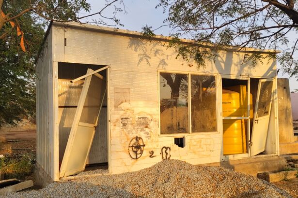 ಹೆಸರಿಗಷ್ಟೇ ಶುದ್ಧ ಕುಡಿಯುವ ನೀರಿನ ಘಟಕ| ನೀರು ಮಾತ್ರ ಕೇಳ್ಬೇಡಿ