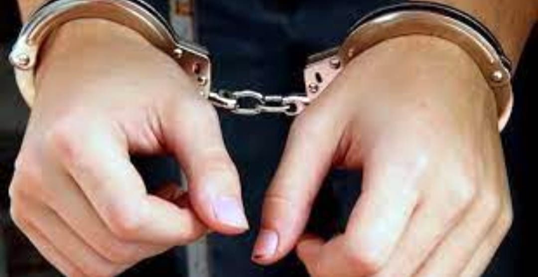 ಪೋಕ್ಸೋ ಅಡಿ ಬಂಧನಕ್ಕೊಳಗಾದ ಪೊಲೀಸ್ ಮತ್ತು ಸಂತ್ರಸ್ತೆಯ ಸ್ನೇಹಿತ