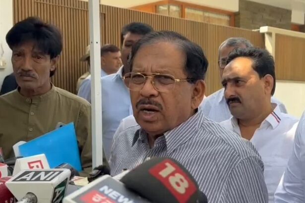 ಮಲ್ಲಿಕಾರ್ಜುನ ಖರ್ಗೆ ಅವರನ್ನು ದಿಢೀರ್ ಭೇಟಿ ಮಾಡಿದ ಗೃಹ ಸಚಿವರು