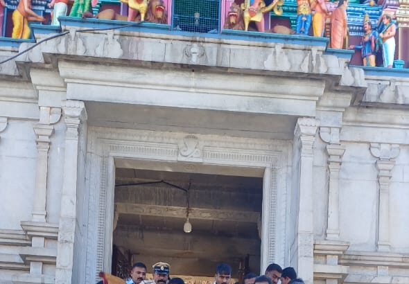 ಶ್ರೀ ಕ್ಷೇತ್ರ ಘಾಟಿ ಸುಬ್ರಮಣ್ಯ ದರ್ಶನ ಪಡೆದ ಉಪ ಲೋಕಾಯುಕ್ತ ಪಣೀಂದ್ರ ಕುಟುಂಬ