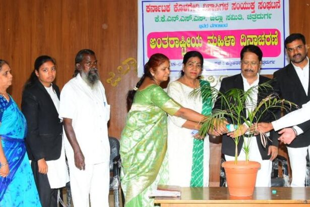 ಹೆಣ್ಣು ಅಬಲೆಯಲ್ಲ, ಸಬಲೆ, ಸಾಕಷ್ಟು ದಿಟ್ಟ ಮಹಿಳೆಯರು ದೇಶಕ್ಕೆ ಕೊಡಿಗೆ ನೀಡಿದ್ದಾರೆ