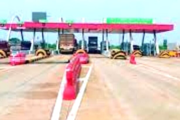 ಹೆದ್ದಾರಿ ಟೋಲ್ ಗಳಲ್ಲಿ ಶುಲ್ಕ ಹೆಚ್ಚಳಕ್ಕೆ ಅಸಮಾಧಾನ ಏಪ್ರಿಲ್-1 ರಿಂದ ಜಾರಿ