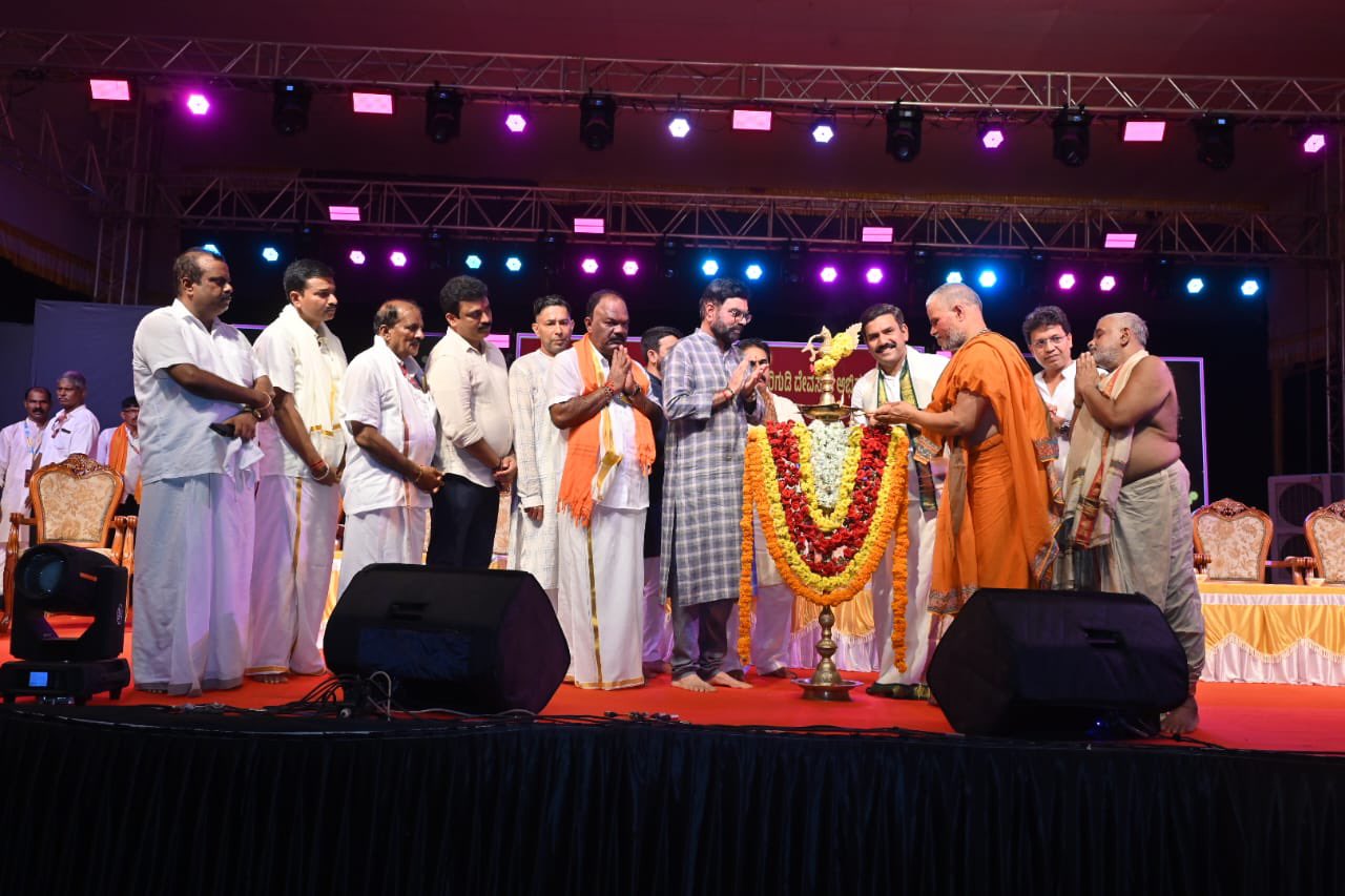 ಪರಂಪರೆಯ ಪ್ರತೀಕ, ಅಧಿದೇವತೆ ಶ್ರೀ ಮಾರಿಯಮ್ಮ