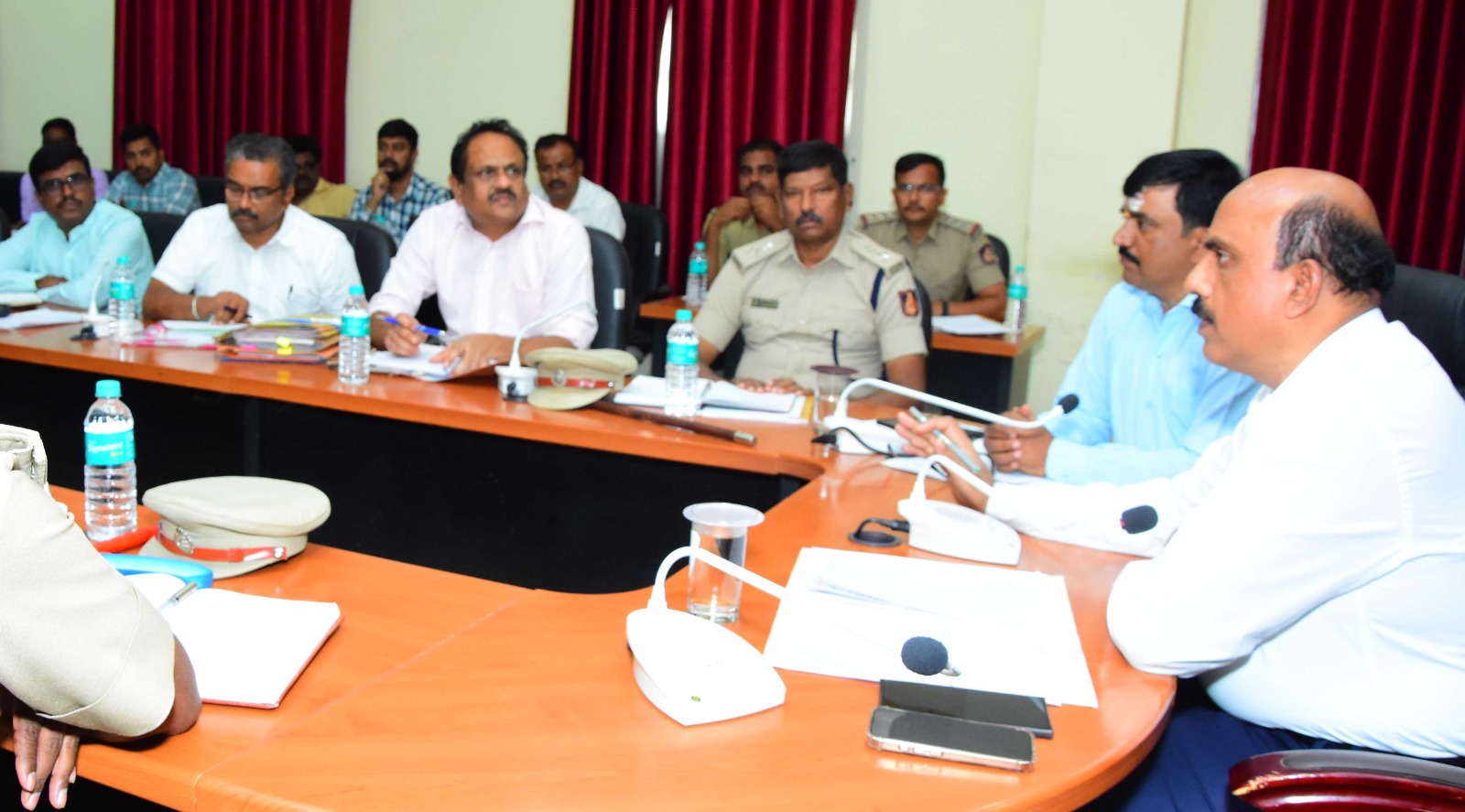 ನಾಯಕನಹಟ್ಟಿ ಶ್ರೀ ಗುರು ತಿಪ್ಪೇರುದ್ರಸ್ವಾಮಿ ಅದ್ಧೂರಿ ಜಾತ್ರೆಗೆ ಸಕಲ ಸಿದ್ಧತೆ-ಜಿಲ್ಲಾಧಿಕಾರಿ ವೆಂಕಟೇಶ್