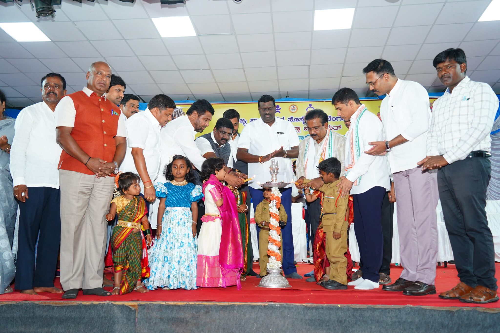 ಮಕ್ಕಳ ಕ್ರಿಯಾಶೀಲತೆ, ಸೃಜನಶೀಲತೆ ಇರುವುದು ಮಣ್ಣಿನಲ್ಲೇ, ಮೊಬೈಲ್ ನಲ್ಲಿ ಅಲ್ಲ: ಕೆ.ವಿ.ಪ್ರಭಾಕರ್