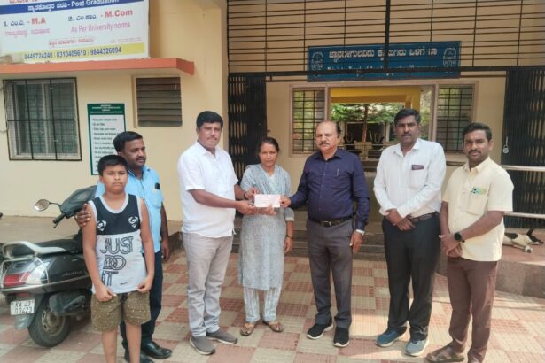 ನಿಮೋನಿಯಾ ಕಾಯಿಲೆದಿಂದ ಮರಣ ಹೊಂದಿದ್ದ ರಘು ಕುಟುಂಬಕ್ಕೆ ಧನ ಸಹಾಯ