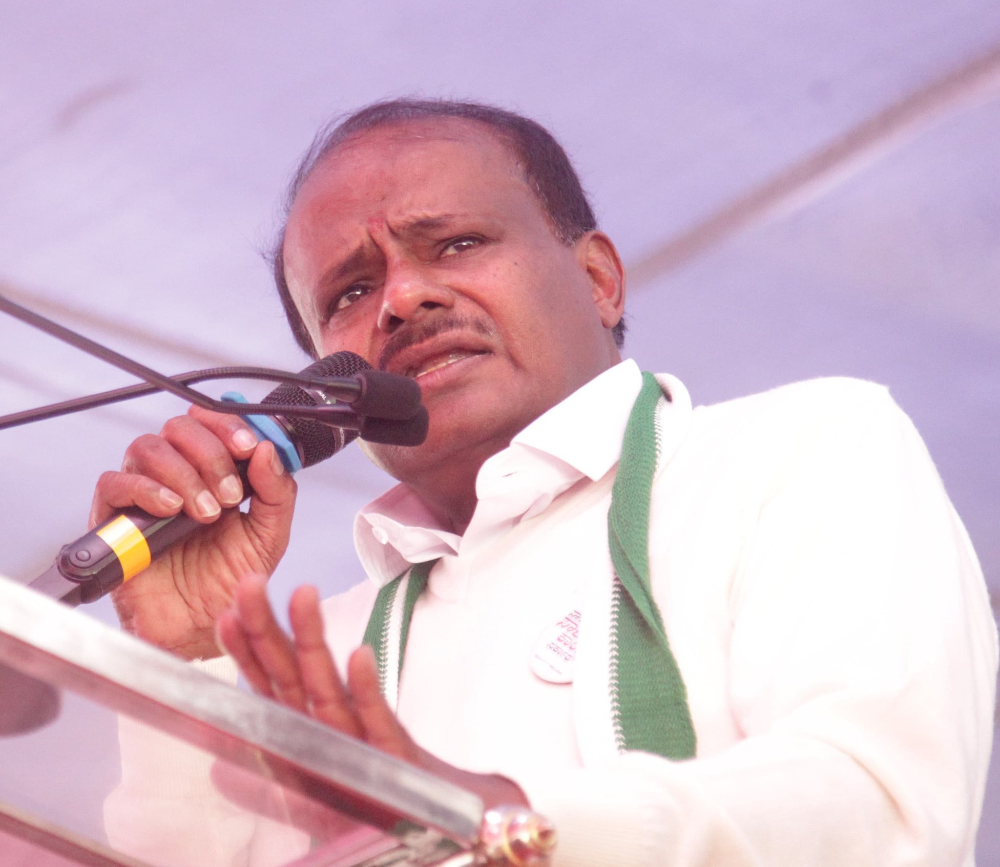 ಕಾಂಗ್ರೆಸ್ ಪಕ್ಷದ ಕೆಲವರು ನನ್ನ ಧ್ವನಿ ಅಡಗಿಸಲು ಹೆದರಿಸುವ ಕಾರ್ಯ ಮಾಡುತ್ತಿದ್ದಾರೆ-ಹೆಚ್ ಡಿಕೆ