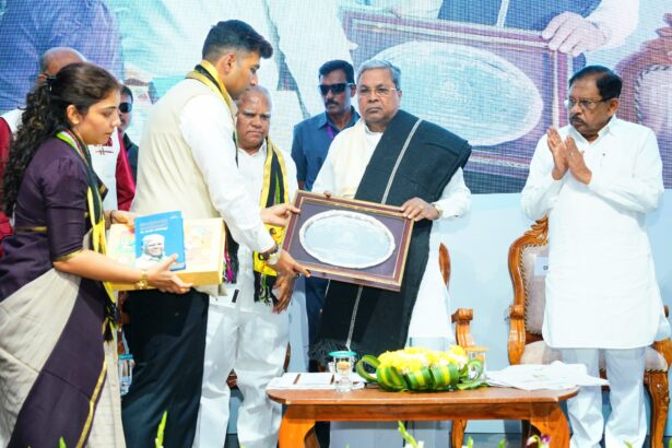 ಅನುಭವ ದಾಖಲಿಸಿ. ಪ್ರತಿಭೆ ಯಾರೊಬ್ಬರ ಸ್ವತ್ತು ಅಲ್ಲ: ಸಿ.ಎಂ ಸಿದ್ದರಾಮಯ್ಯ