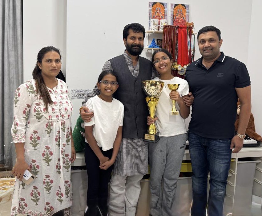 ರೌಂಡ್ ಆಫ್ ದಿ ವರ್ಲ್ಡ್ ಸ್ಕಾಲರ್ಸ್ ಕಪ್‌ ನಲ್ಲಿ ಚಿನ್ನದ ಪದಕ ಪಡೆದ ವೀಕ್ಷಾ